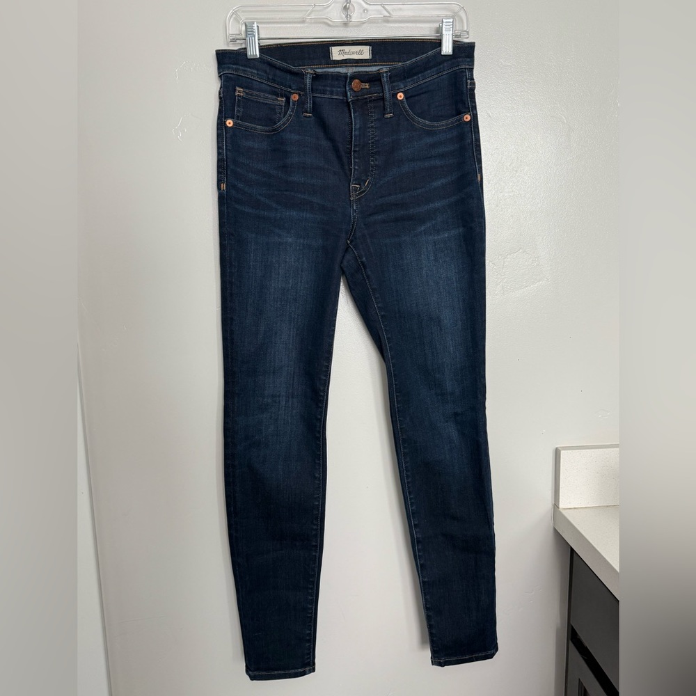 Women's blue Madewell skinny Jeans. Size 28.